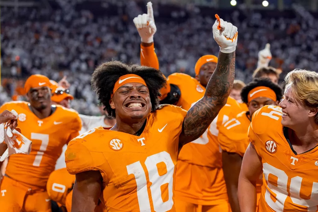 Tennessee loses in style points, wins where it counts Tennessee loses in style points, wins where it counts