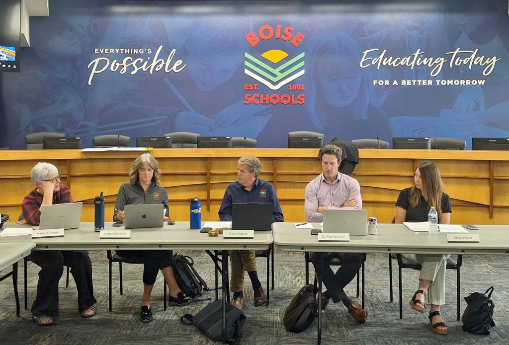 Boise trustees to interview all six candidates to fill vacancy