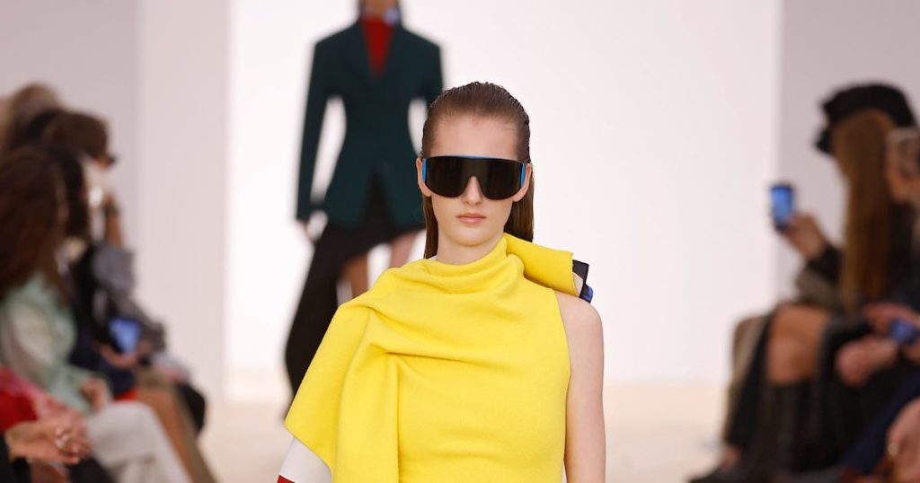 Loewe's Spring/Summer 2026 Show Ushered In A Colorful New Chapter